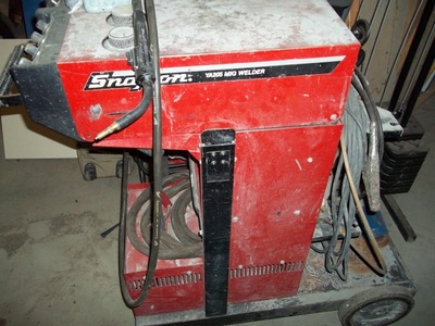 Showing make and model YA205Amp Mig Welder plus Tig