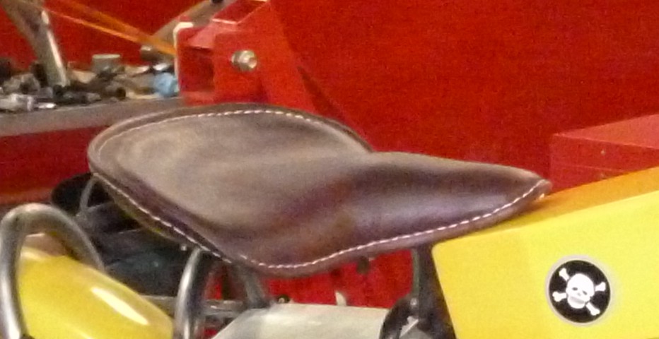 customseat002.jpg