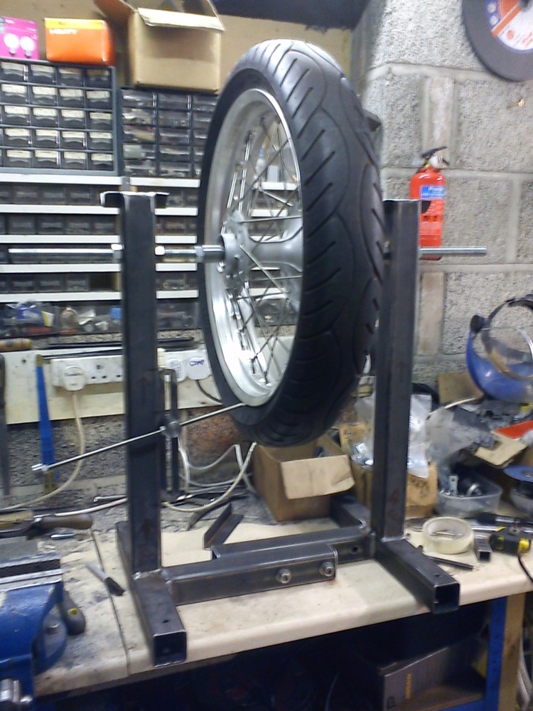 Wheel jig 007.jpg